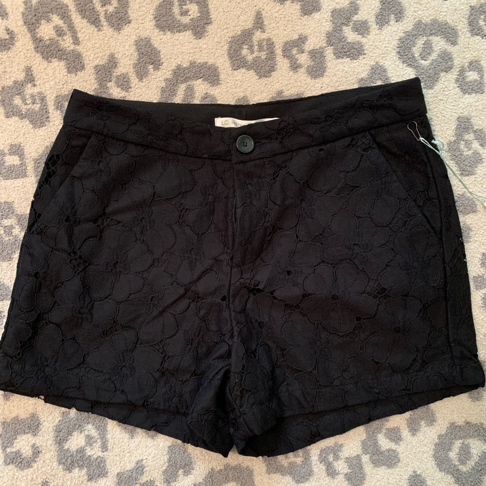 NWT Lauren Conrad dressy lace black shorts